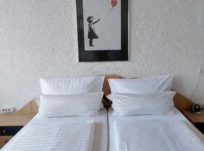 Forstgut Waldeck אינגלהיים אם ריין