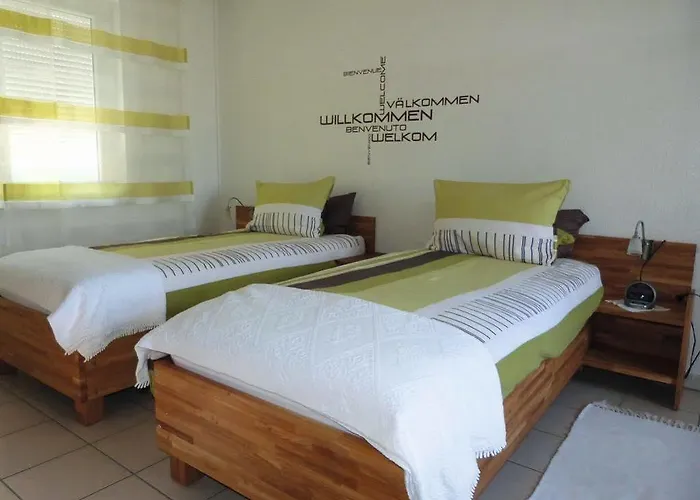 Forstgut Waldeck 3* אינגלהיים אם ריין